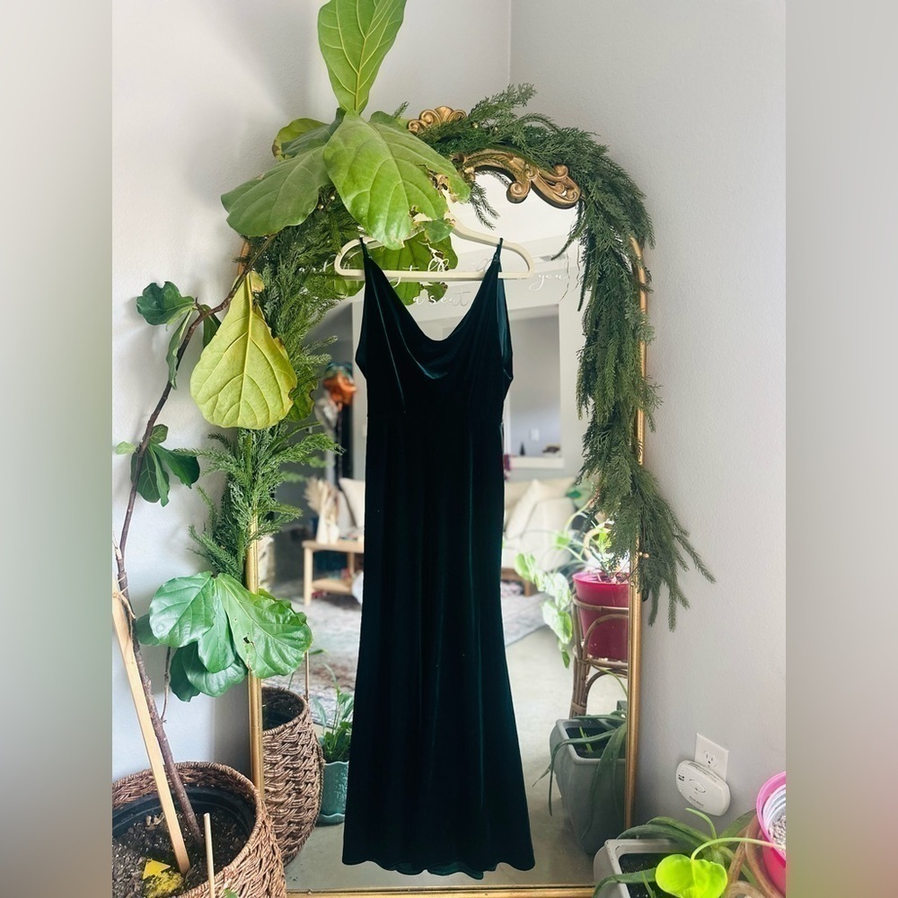 Jenny yoo dark green velvet bridesmaid maxi dress size 8